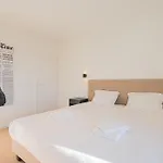 Apartamento Stylish In With Pool And Garage De Haan