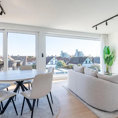 Apartamento Stylish In With Pool And Garage De Haan