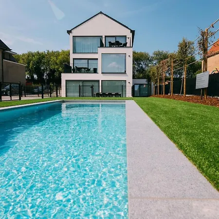 Stylish In With Pool And Garage Daire De Haan